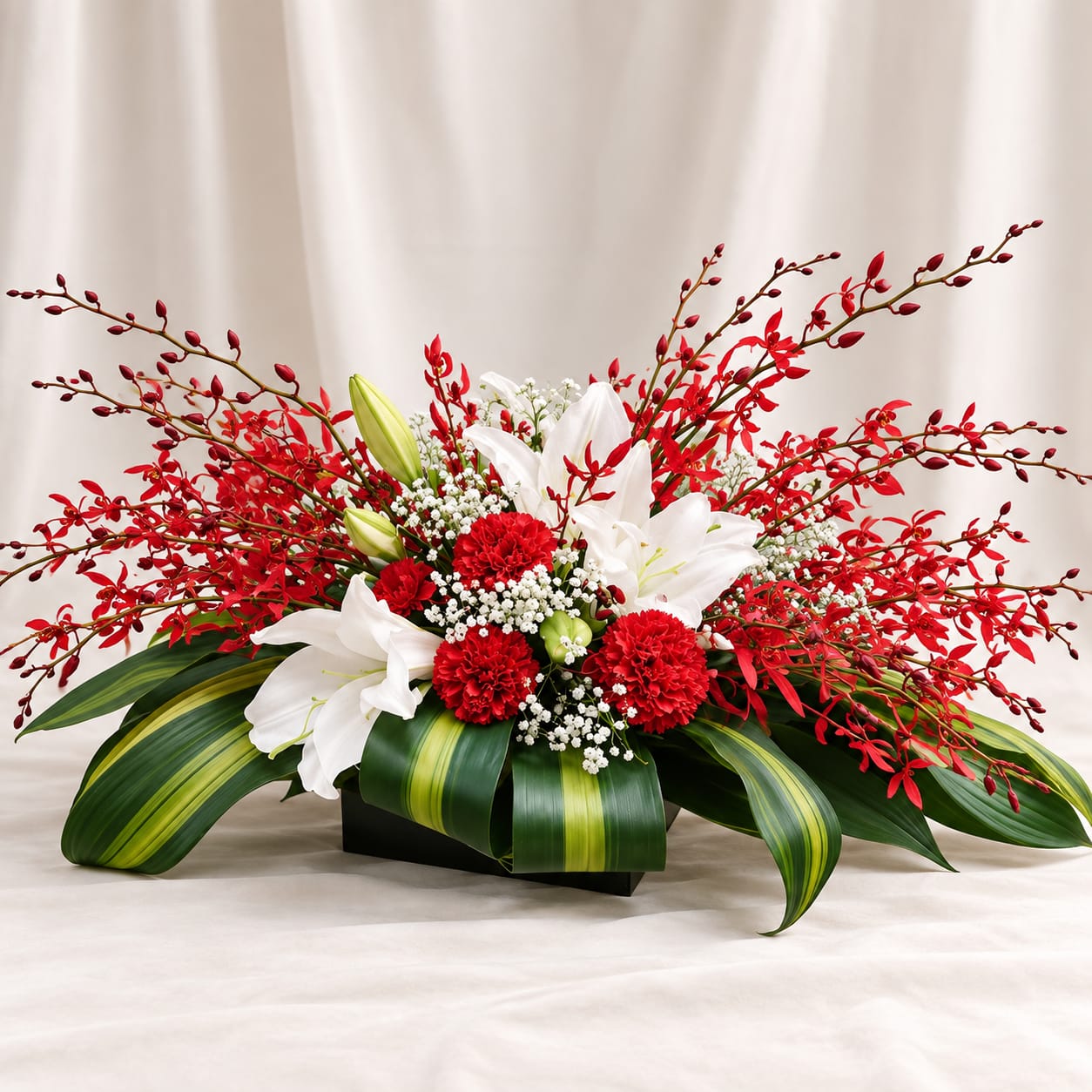 Horizontal Table Centerpiece Arrangement