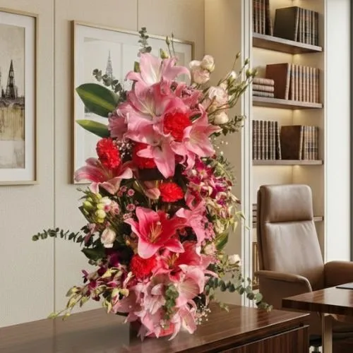 Luxury flowers ₹3500 & above – SFlowers Galleria, Gurgaon