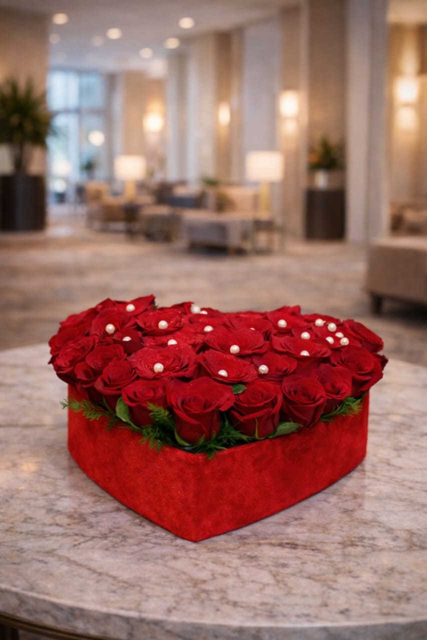 Hart Shape Roses Arrangment